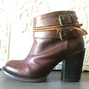 Freebird by Steven Lion Booties Size 8